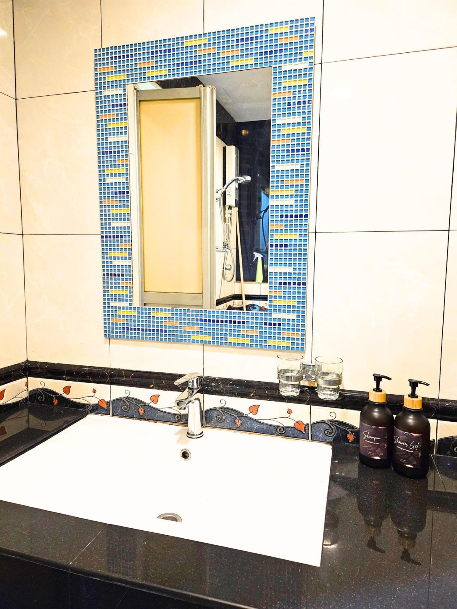 Timber Retreat In Heart Of Kl - 1 Min To Pavilion & Klcc *
